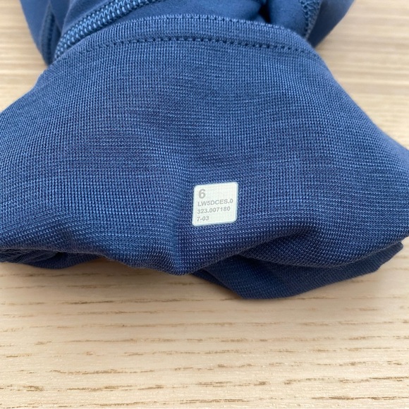 Lululemon Align High Rise Pant with Pockets 25" Size 6 - Picture 6 of 11